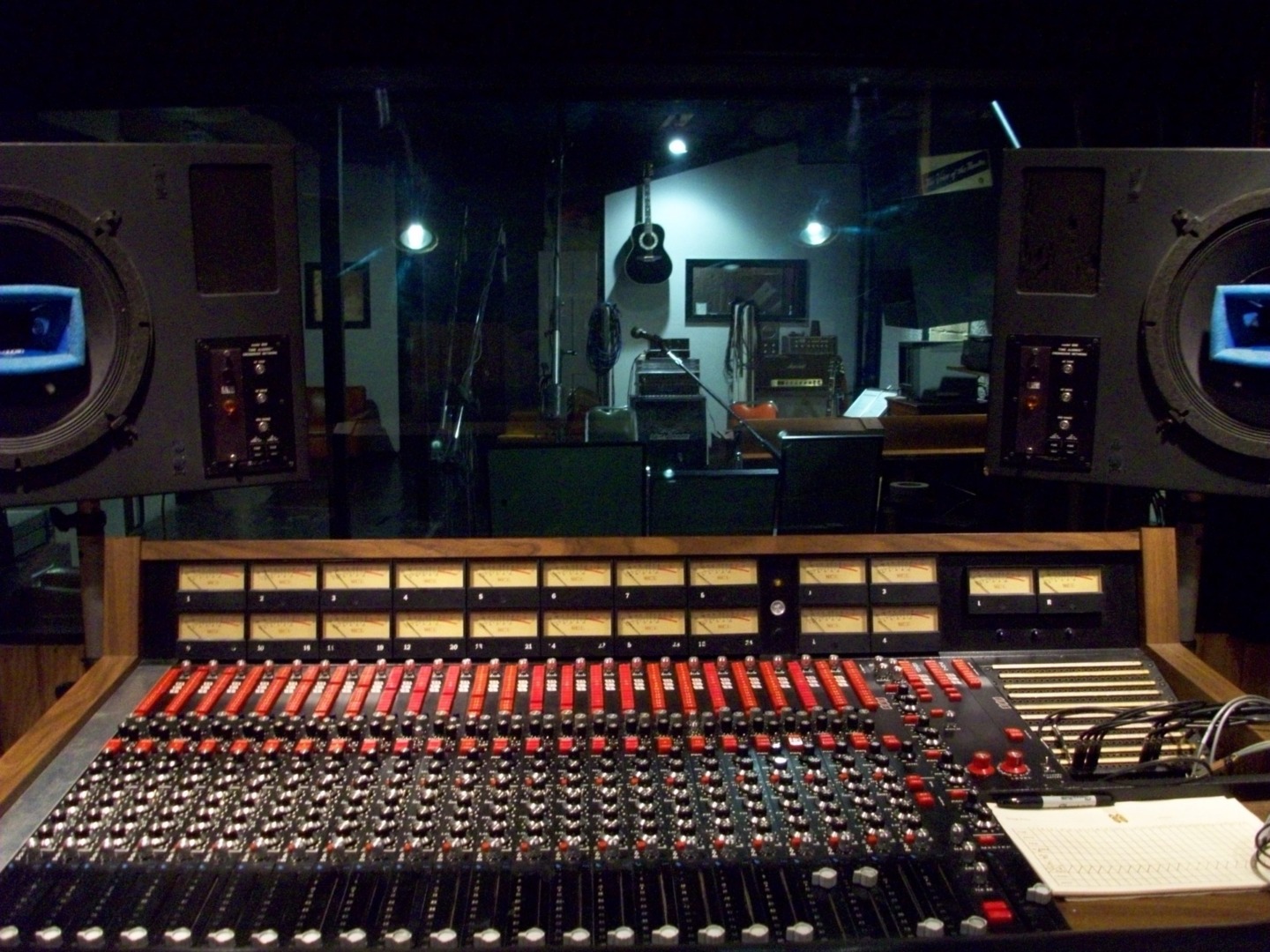 Muscle Shoals Sound Studios 1999-2013 - Noel Webster Mastering